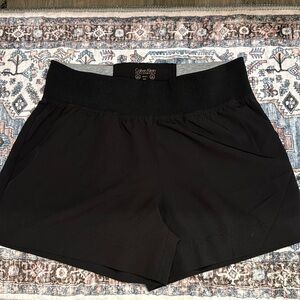 Black Calvin Klein work out shorts in xs